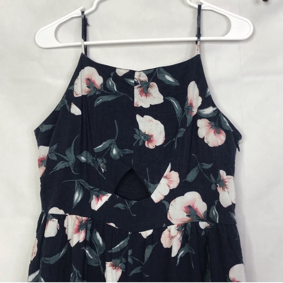 Romper - Picture 5 of 11